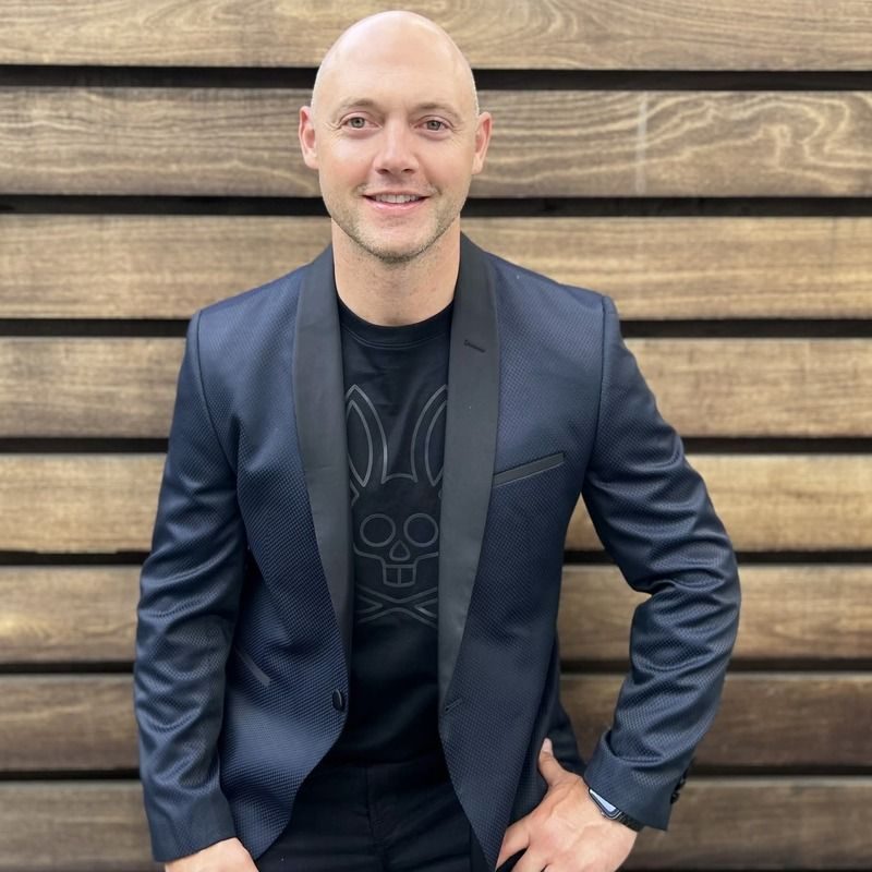 Izach Porter — Founder, Lifestyle Edge Art